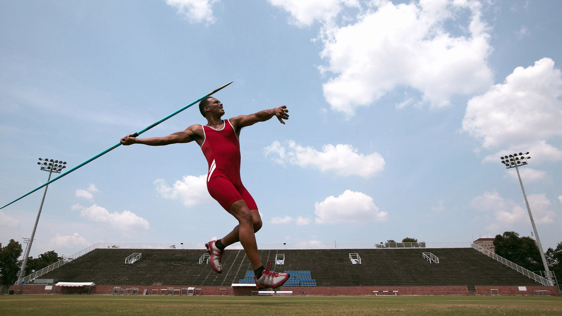 米兰平台-体育新闻中心上线智能体育新闻推荐系统,《体育新闻》